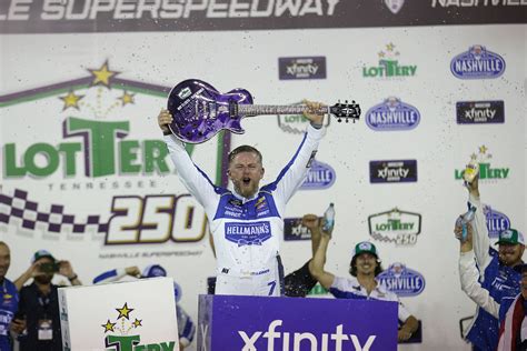 who won xfinity race tonight.
